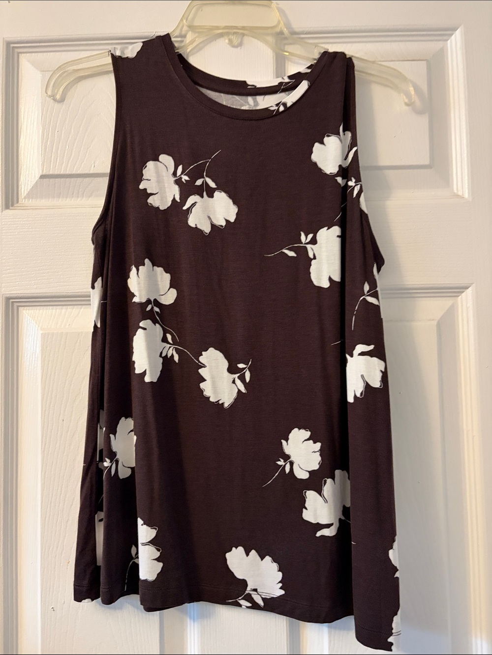 Nine West Brown Sleeveless Floral Tank with White Blooms